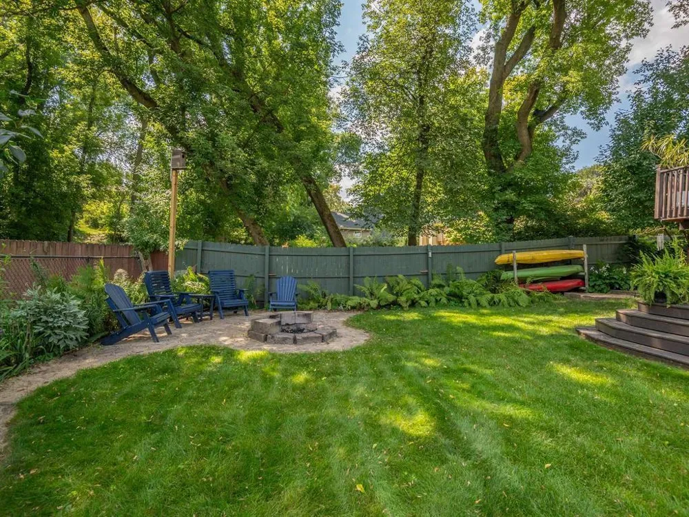 13855 Utica Avenue Savage, MN 55378