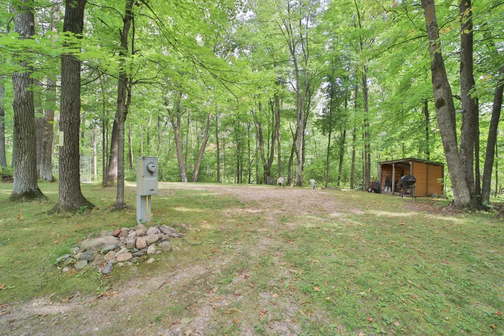 5069 Hyland Road SW Motley, MN 56466