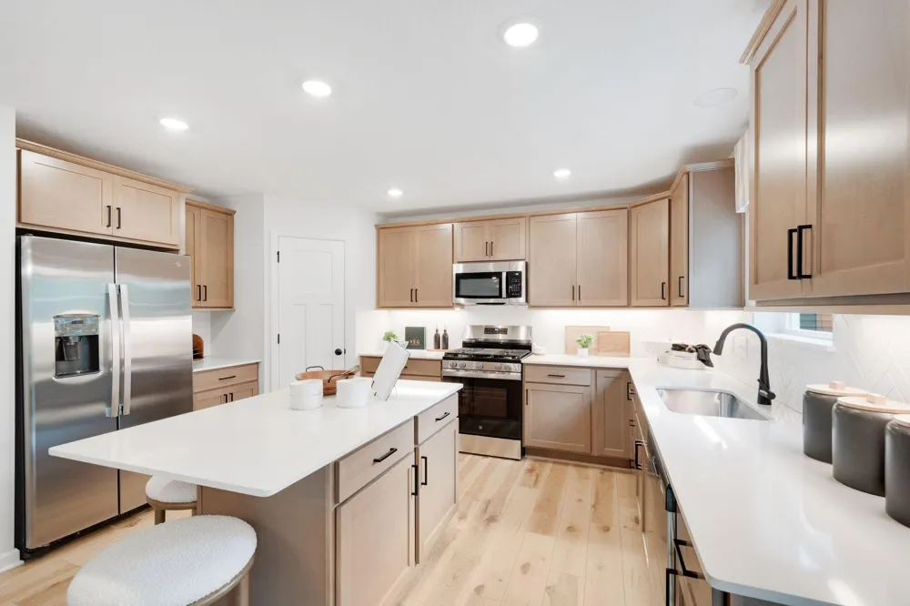 10587 Glenbrook Avenue S Cottage Grove, MN 55016