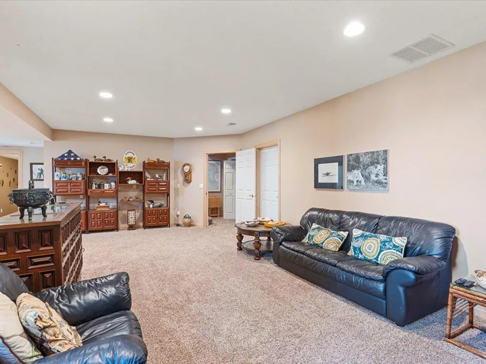 101 Walker Bay Boulevard #F-1 Walker, MN 56484