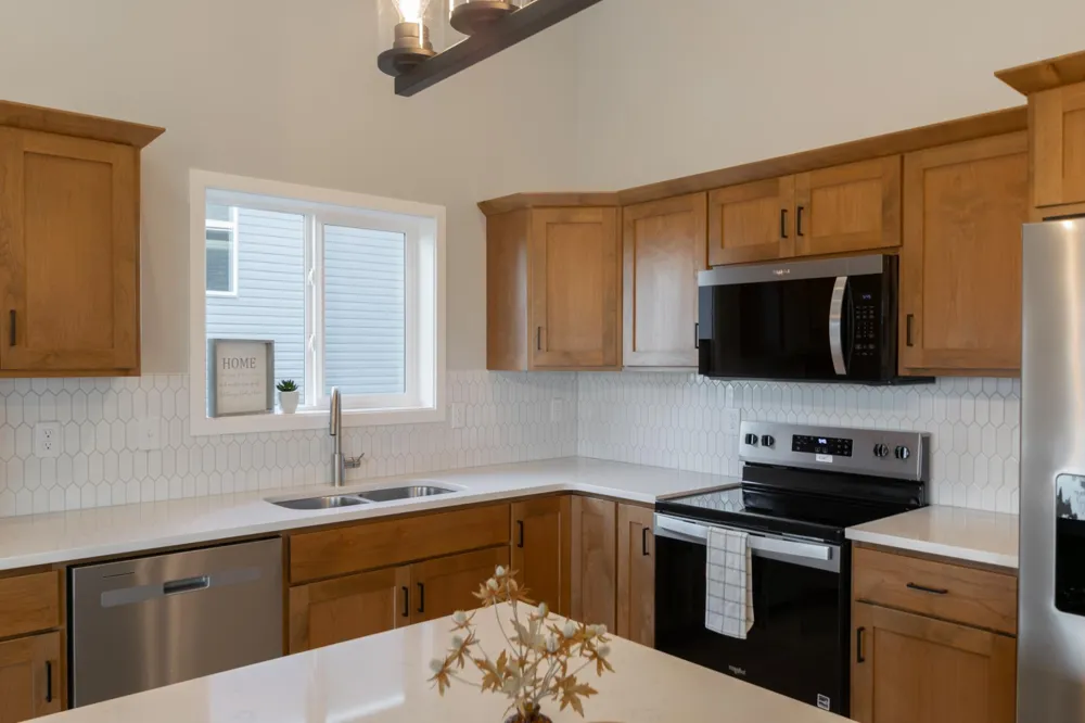 6208 86th Avenue S Horace, ND 58047