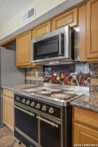 28126 Bonn Mountain St San Antonio, TX 78260