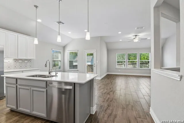 13944 Lazada San Antonio, TX 78245