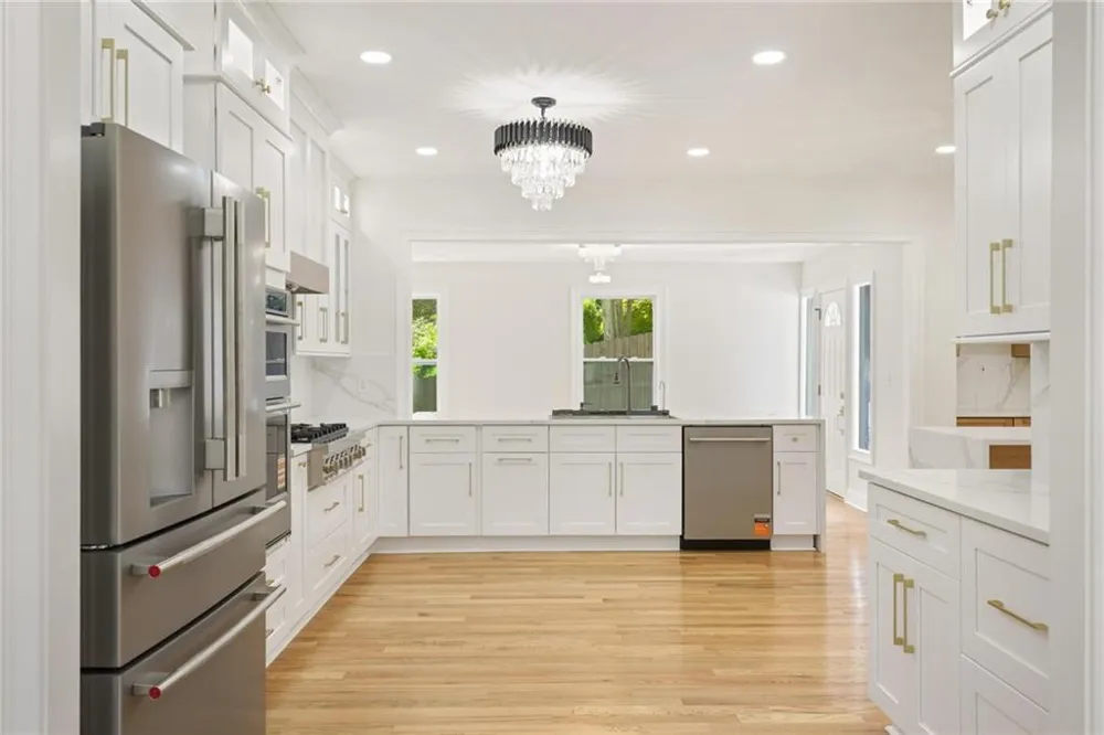 762 Bedford Oaks Drive Marietta, GA 30068