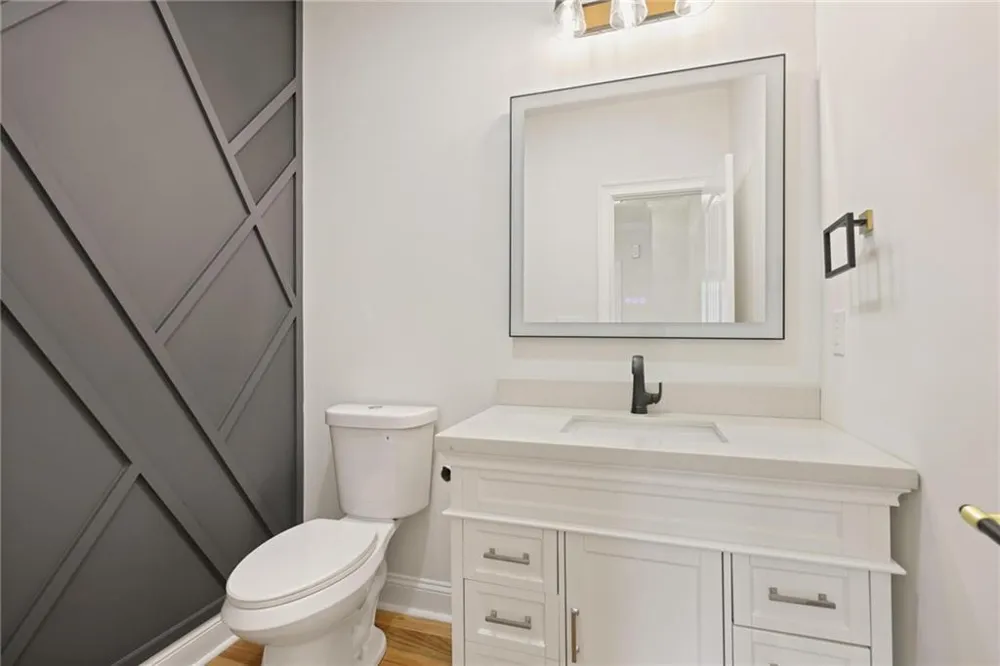 762 Bedford Oaks Drive Marietta, GA 30068