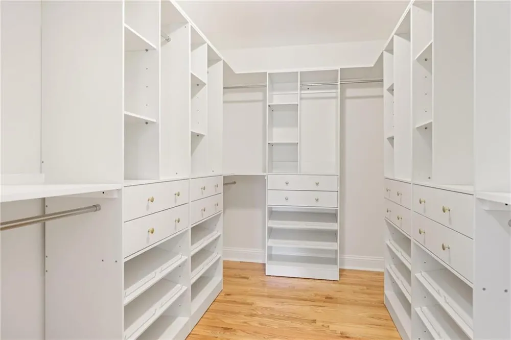 762 Bedford Oaks Drive Marietta, GA 30068