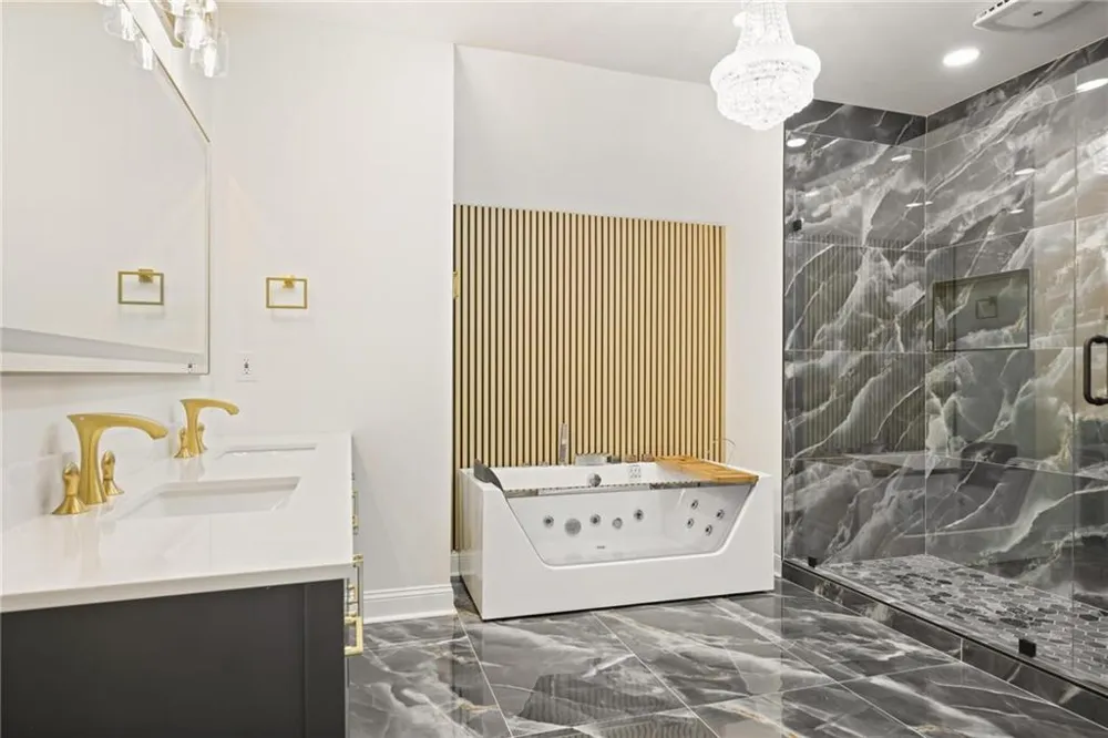762 Bedford Oaks Drive Marietta, GA 30068