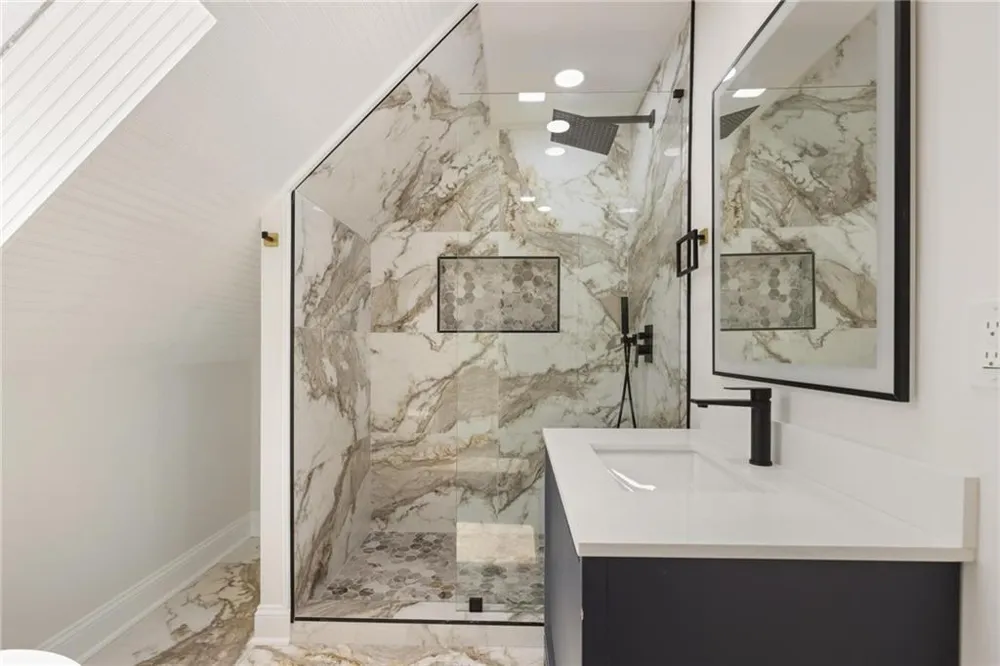 762 Bedford Oaks Drive Marietta, GA 30068
