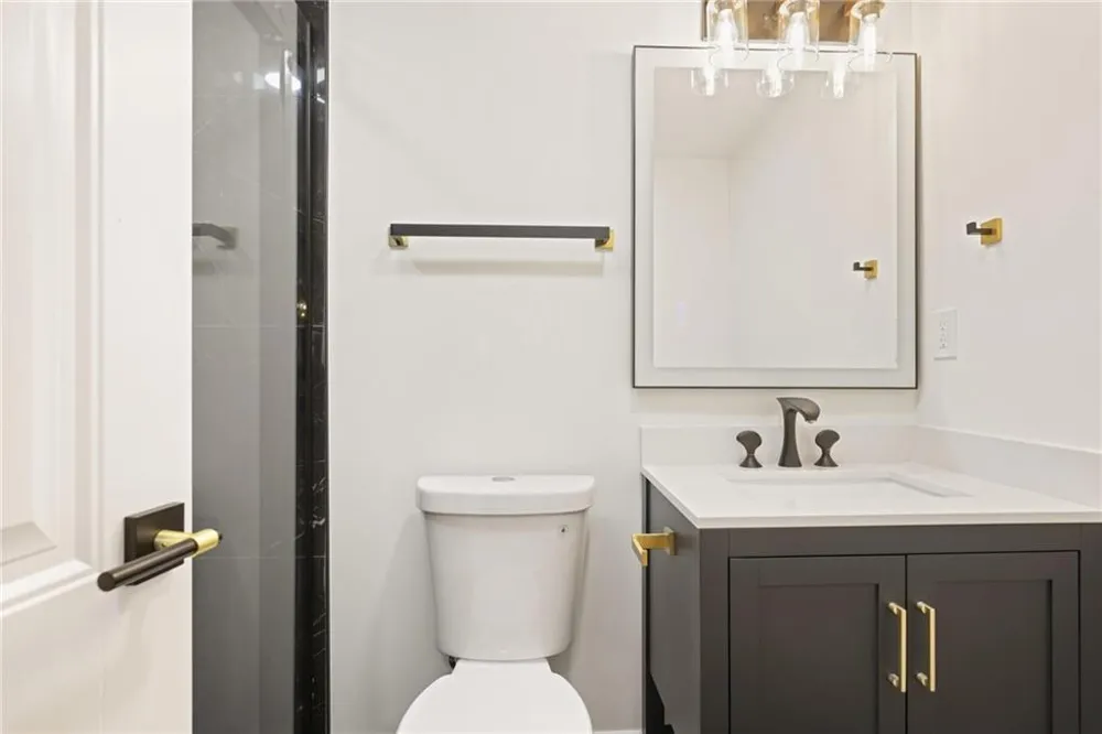 762 Bedford Oaks Drive Marietta, GA 30068