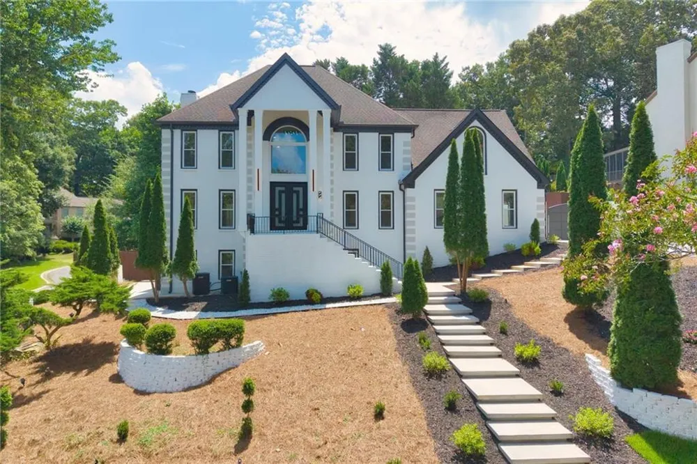 762 Bedford Oaks Drive Marietta, GA 30068