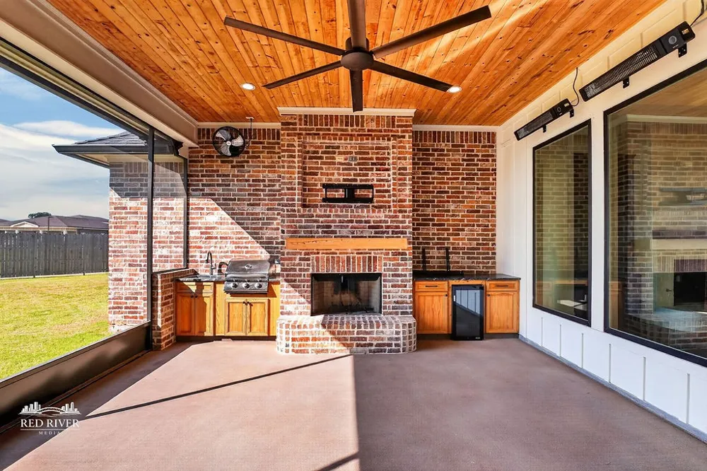574 Corinth Circle Bossier City, LA 71111