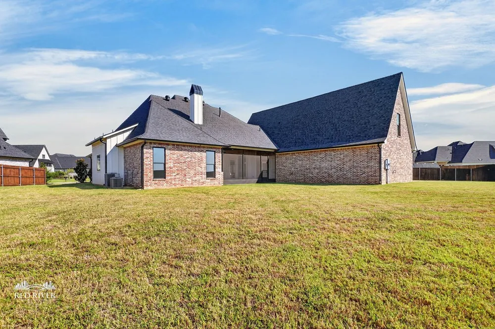 574 Corinth Circle Bossier City, LA 71111