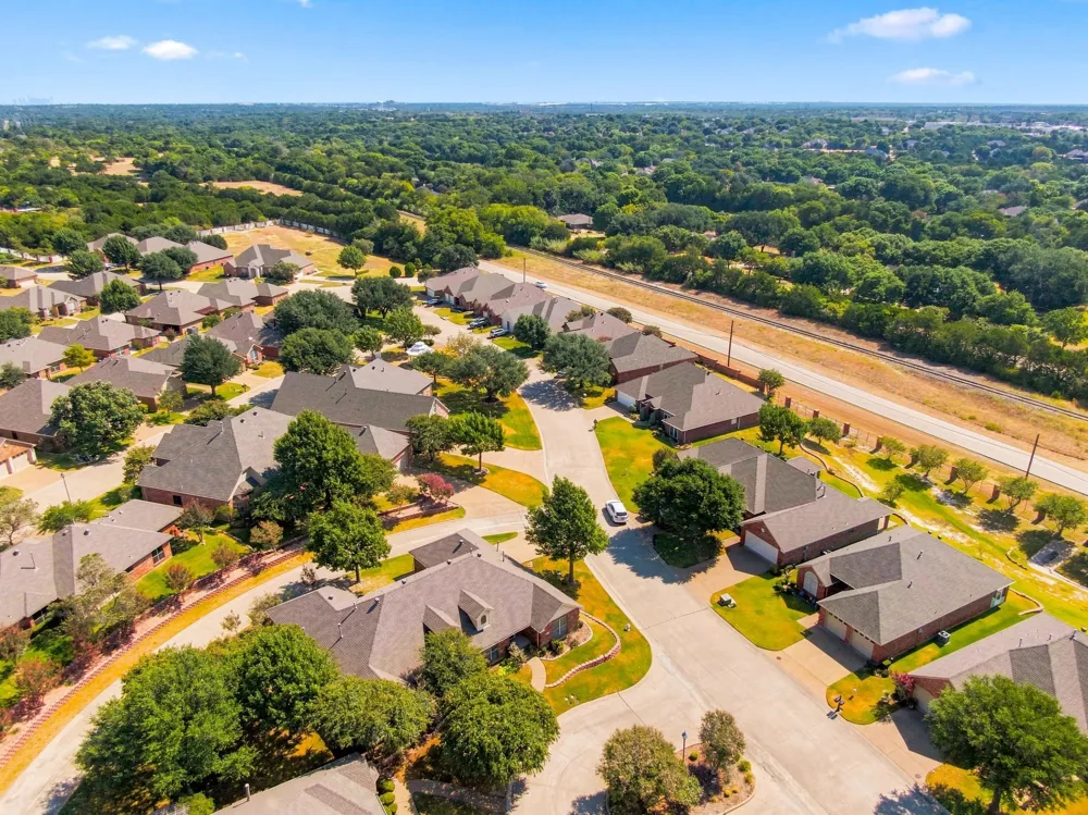 925 Cresthill Drive #37B Cedar Hill, TX 75104
