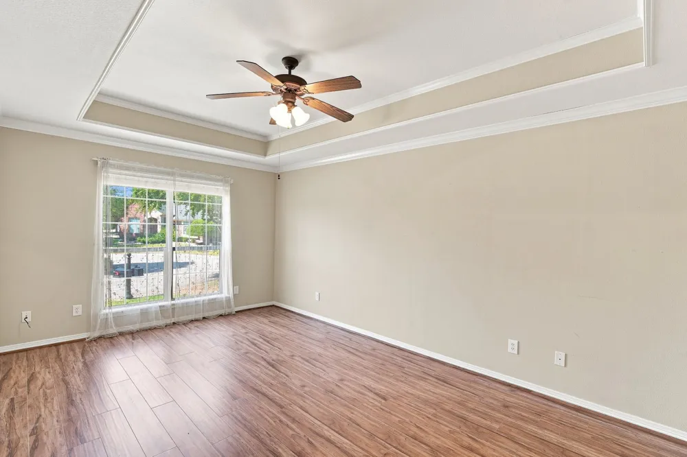 925 Cresthill Drive #37B Cedar Hill, TX 75104