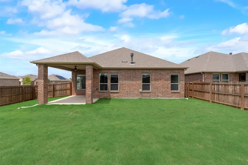 11104 Canyon Mine Drive Aubrey, TX 76227