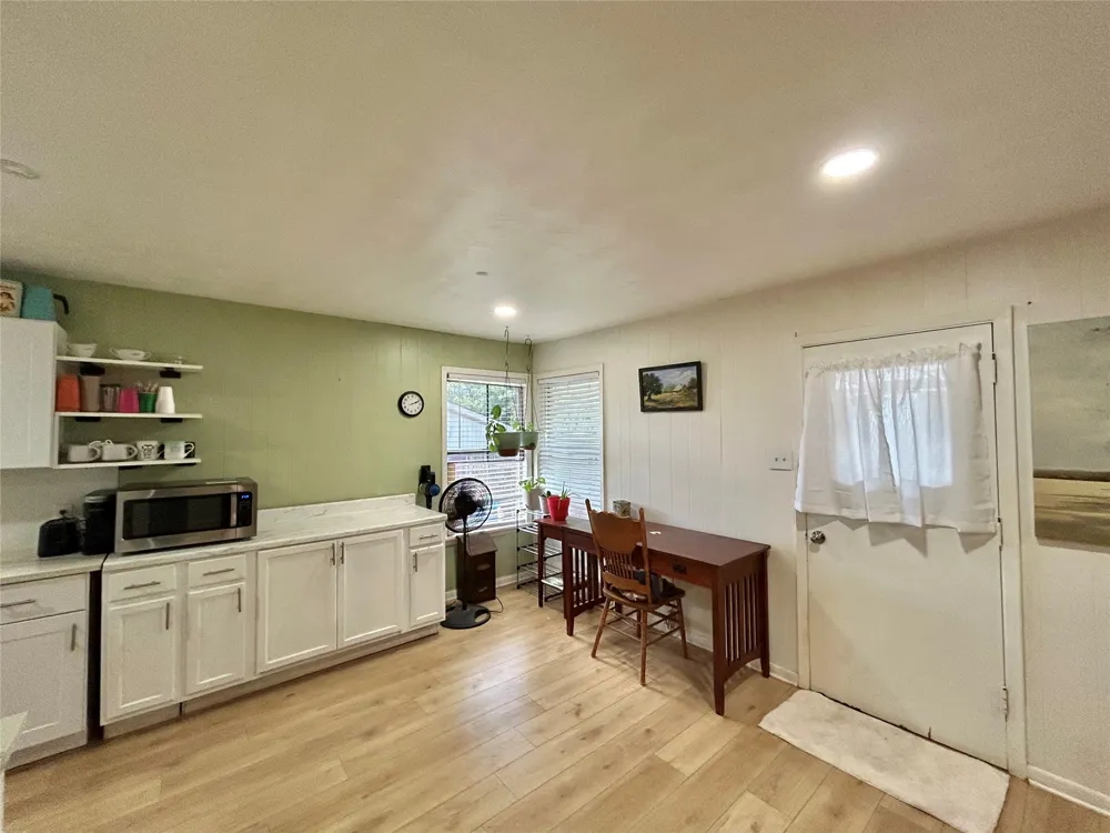 1335 Crestview Drive Denison, TX 75020