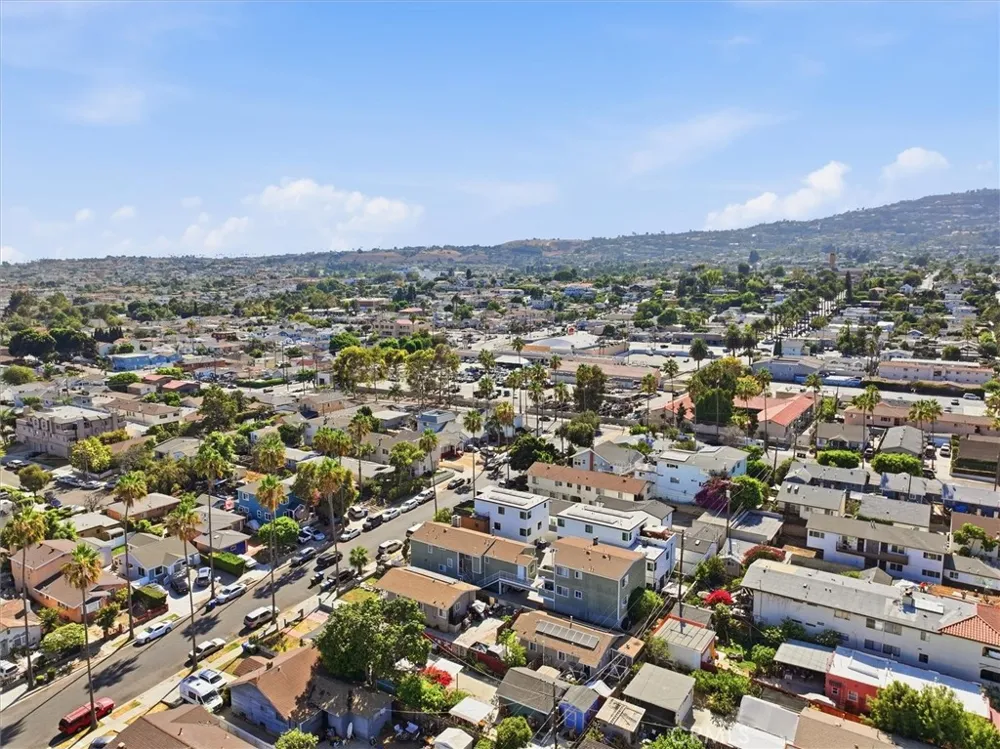 846 W Santa Cruz Los Angeles, CA 90731
