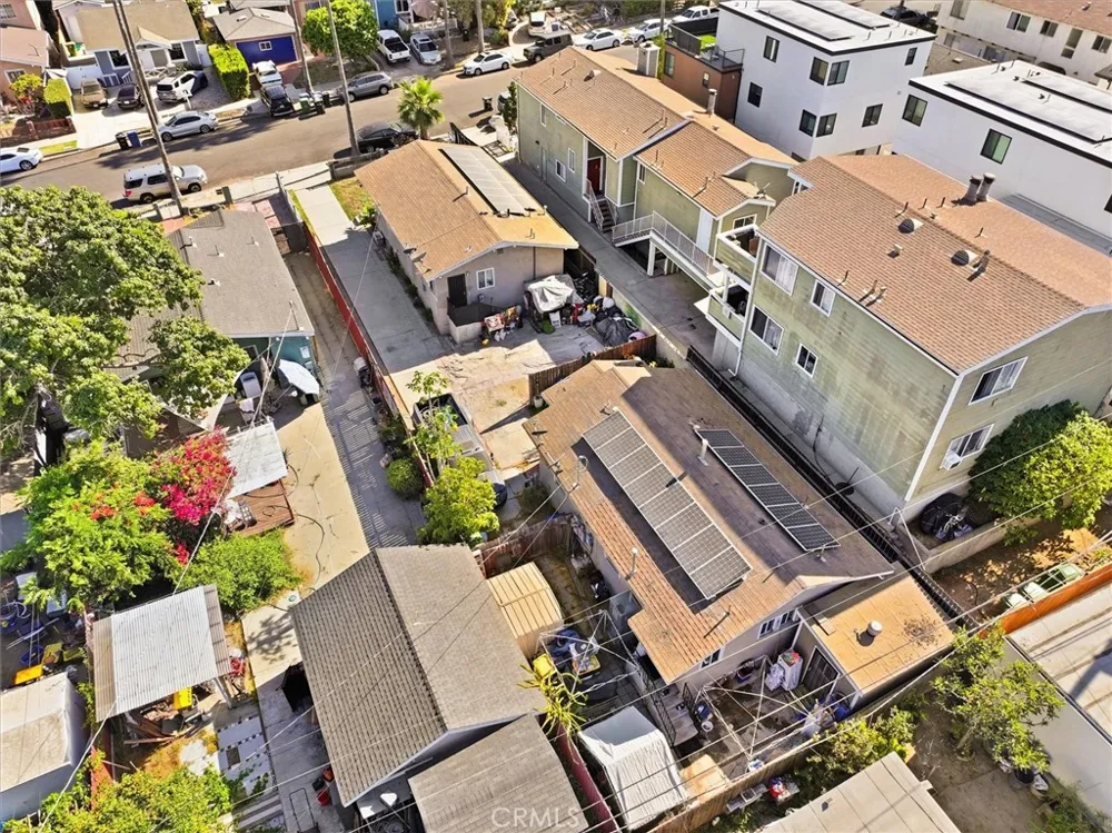 846 W Santa Cruz Los Angeles, CA 90731