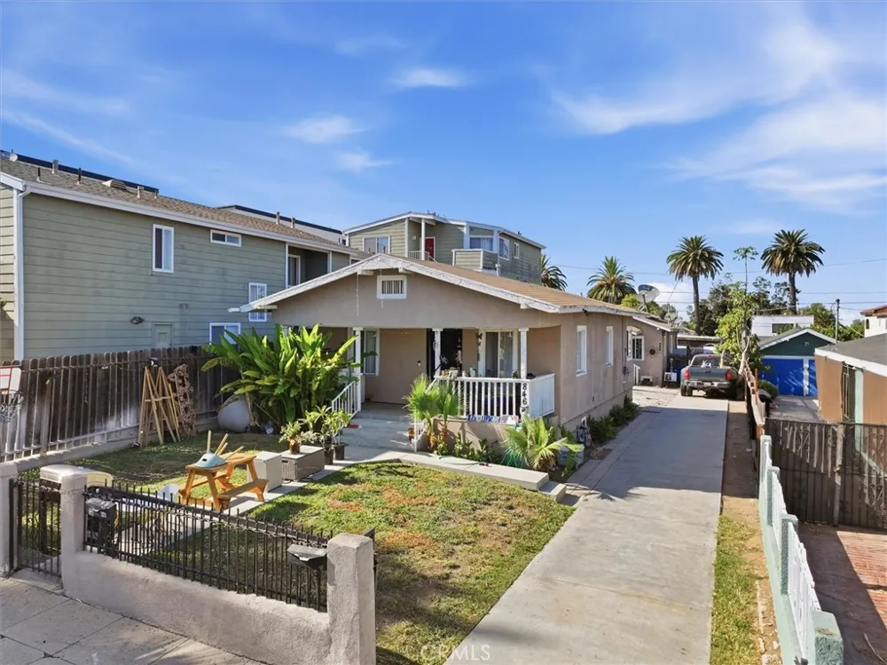 846 W Santa Cruz Los Angeles, CA 90731