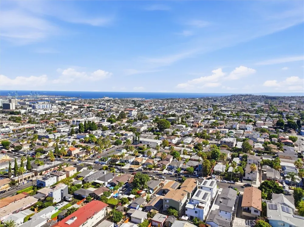 846 W Santa Cruz Los Angeles, CA 90731