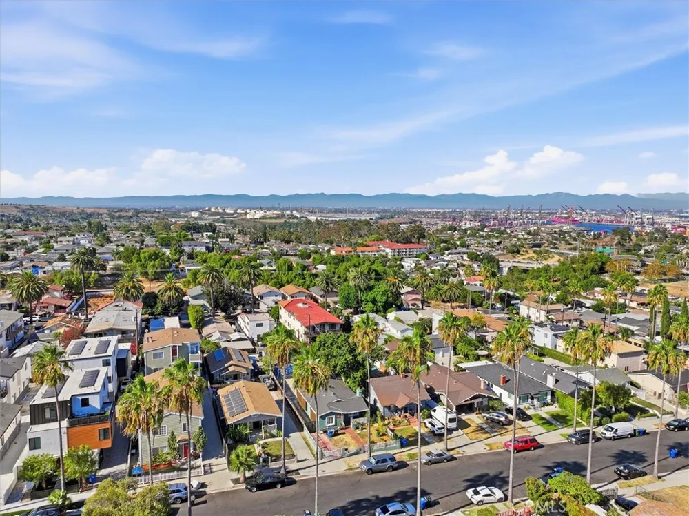 846 W Santa Cruz Los Angeles, CA 90731