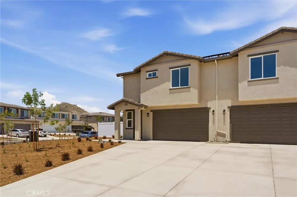 5853 Persepolis Ct. Riverside, CA 92505