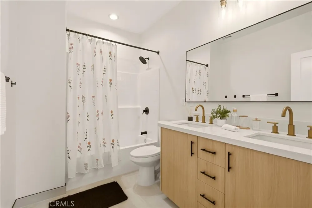 5853 Persepolis Ct. Riverside, CA 92505