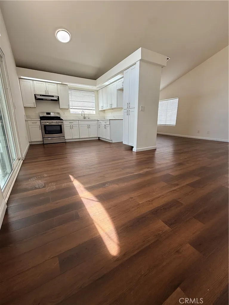 36902 Goldenview Palmdale, CA 93552