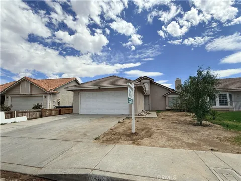 36902 Goldenview