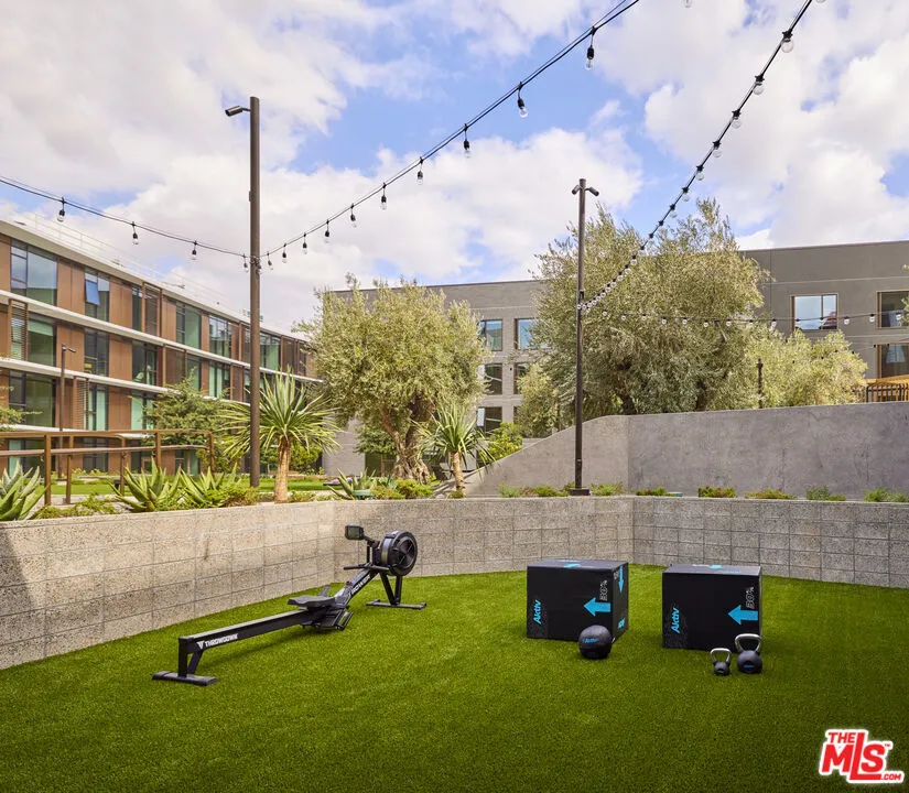 700 Broadway #822 Santa Monica, CA 90401