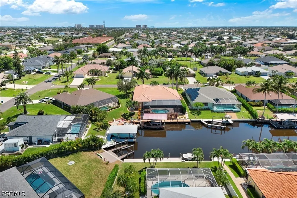 SW 43rd Terrace Cape Coral, FL 33914