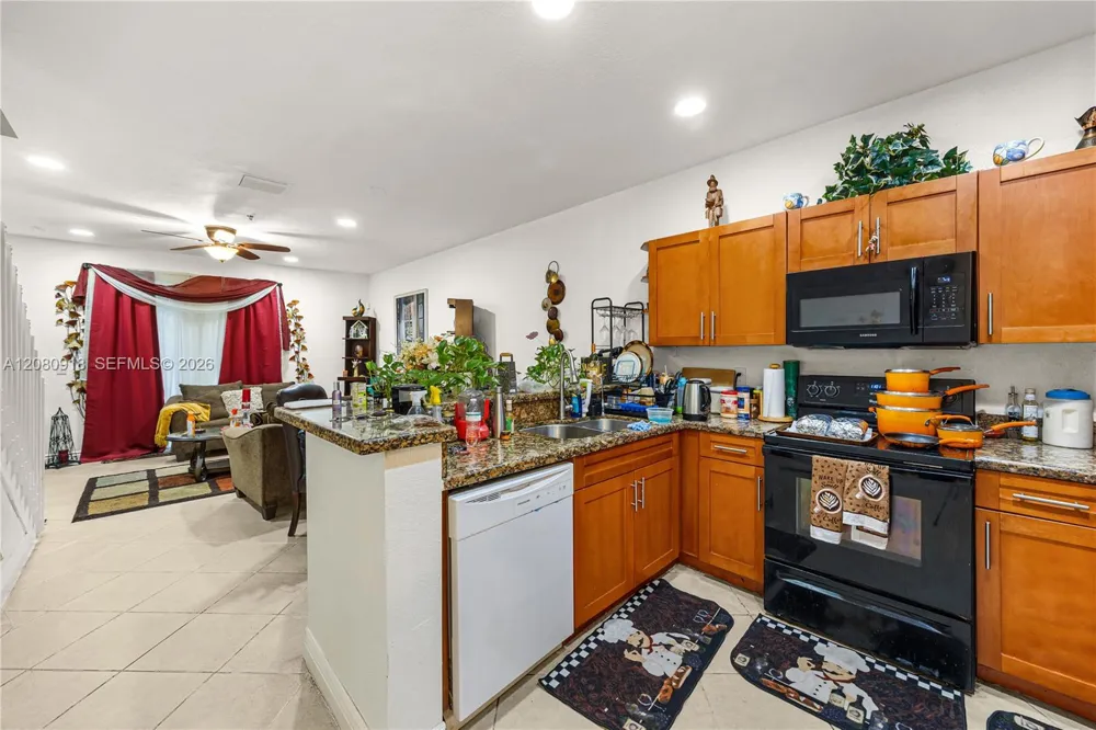 3513 NW 14th Ct #3513 Lauderhill, FL 33311