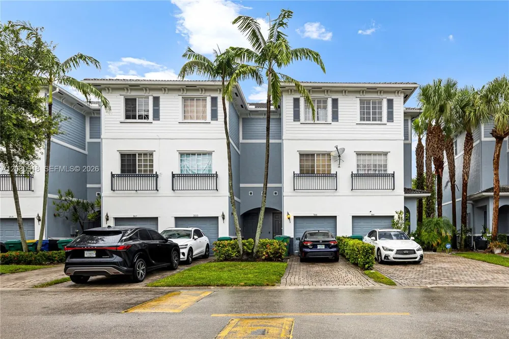 3513 NW 14th Ct #3513 Lauderhill, FL 33311