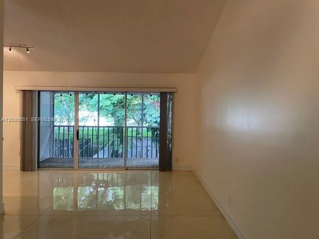 9522 SW 140th Ct #9522 Miami, FL 33186