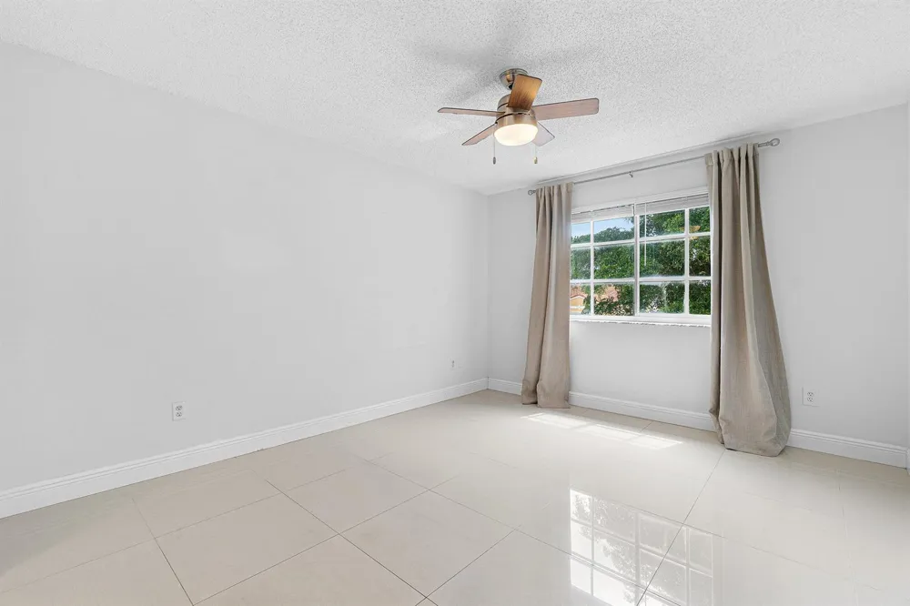 131 YACHT CLUB WAY #307 Hypoluxo, FL 33462