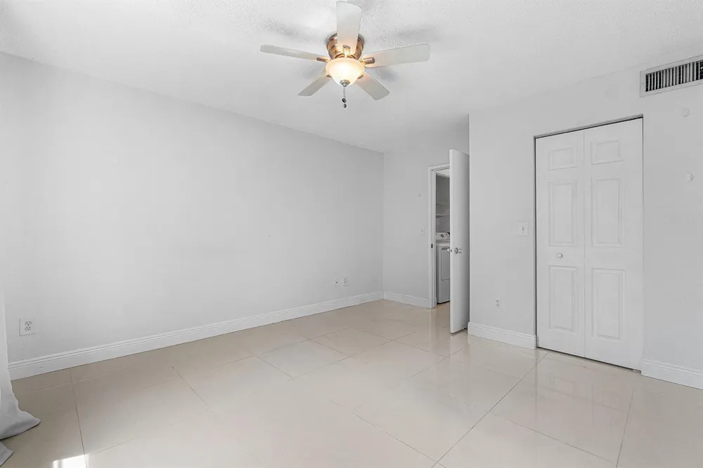 131 YACHT CLUB WAY #307 Hypoluxo, FL 33462