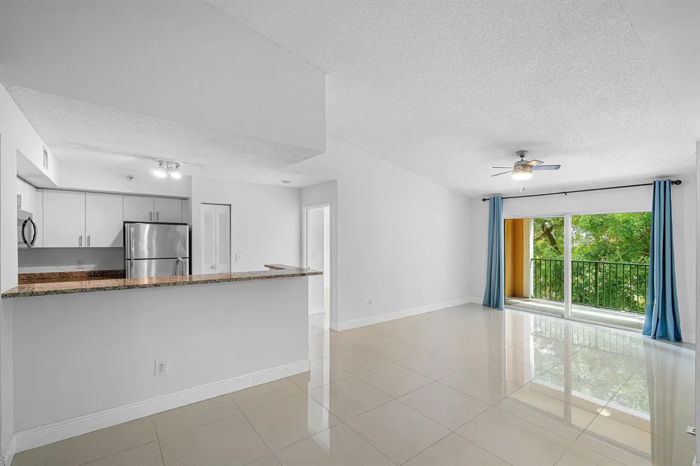 131 YACHT CLUB WAY #307 Hypoluxo, FL 33462