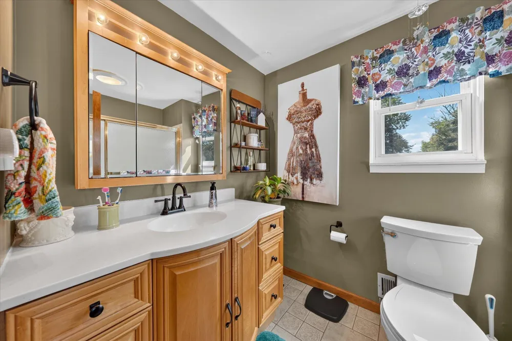 41727 Wayside Drive Canton Charter Township, MI 48187