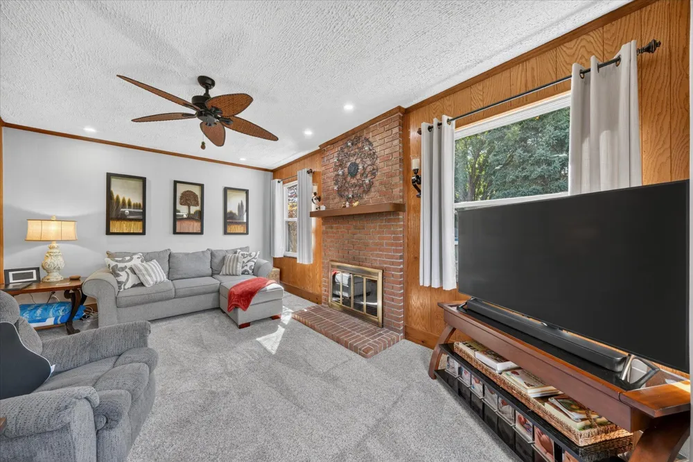 41727 Wayside Drive Canton Charter Township, MI 48187