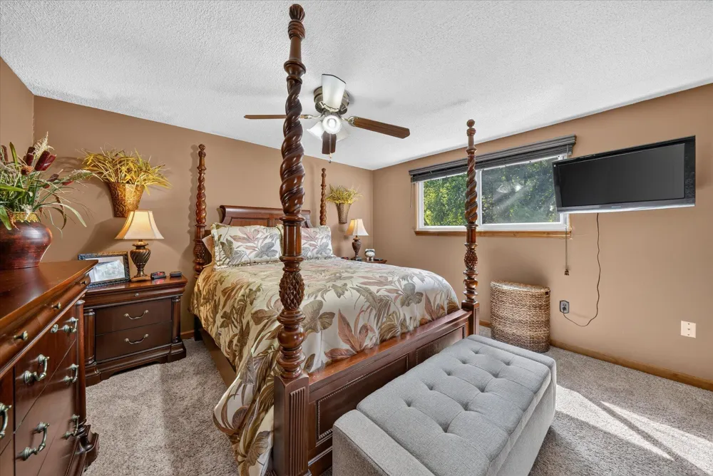 41727 Wayside Drive Canton Charter Township, MI 48187
