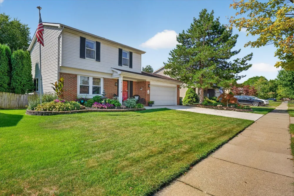 41727 Wayside Drive Canton Charter Township, MI 48187