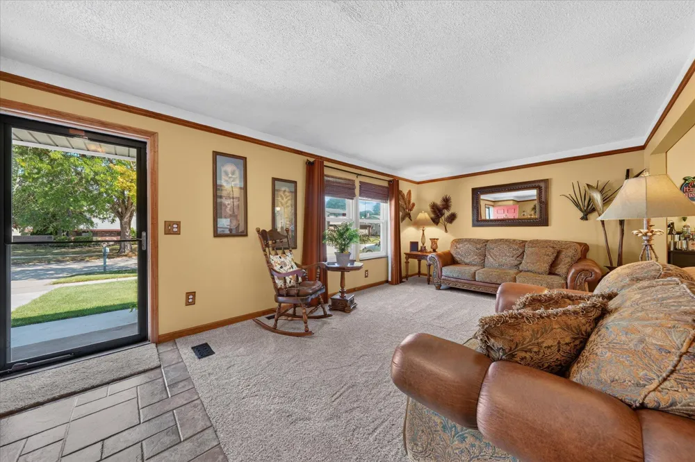 41727 Wayside Drive Canton Charter Township, MI 48187