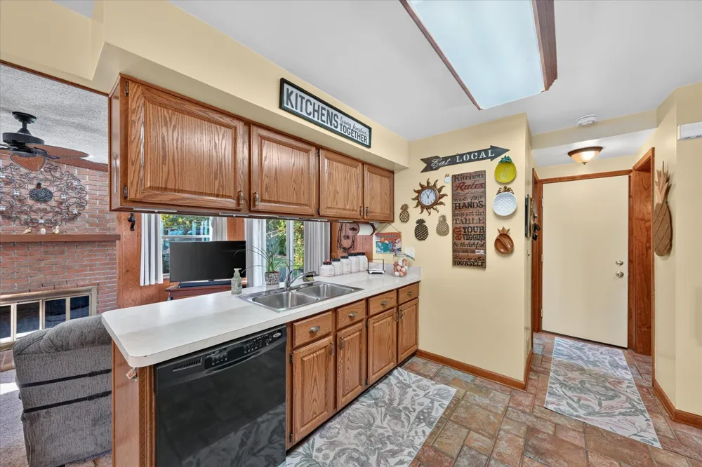 41727 Wayside Drive Canton Charter Township, MI 48187