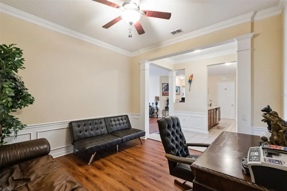 4840 CAYVIEW AVENUE #405 Orlando, FL 32819