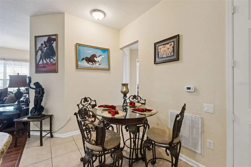 4840 CAYVIEW AVENUE #405 Orlando, FL 32819