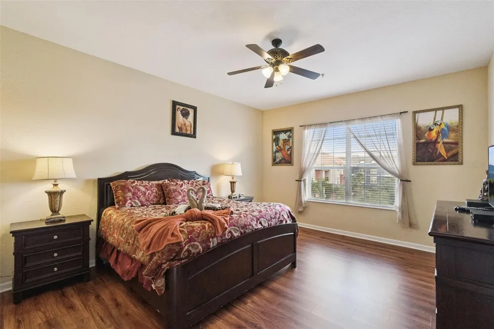 4840 CAYVIEW AVENUE #405 Orlando, FL 32819