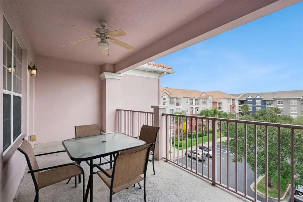 4840 CAYVIEW AVENUE #405 Orlando, FL 32819