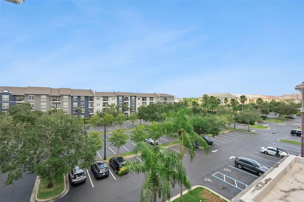 4840 CAYVIEW AVENUE #405 Orlando, FL 32819