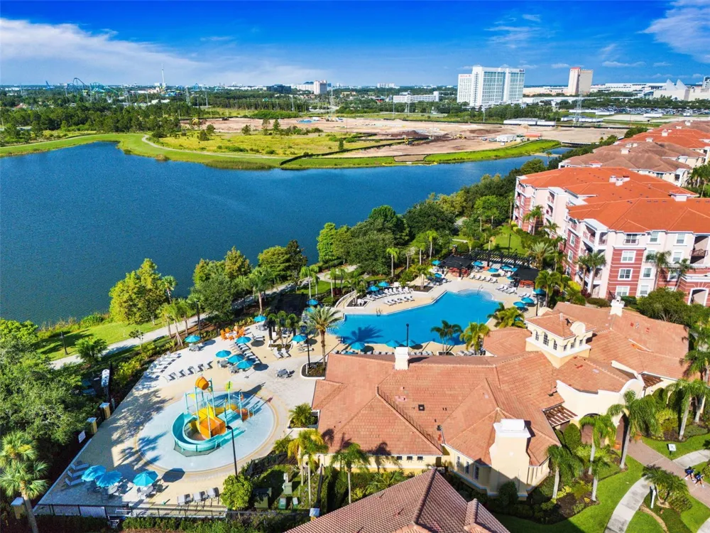4840 CAYVIEW AVENUE #405 Orlando, FL 32819