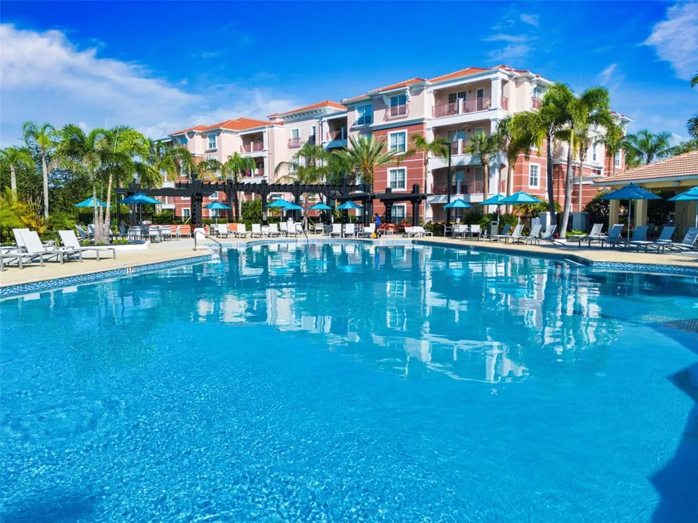 4840 CAYVIEW AVENUE #405 Orlando, FL 32819